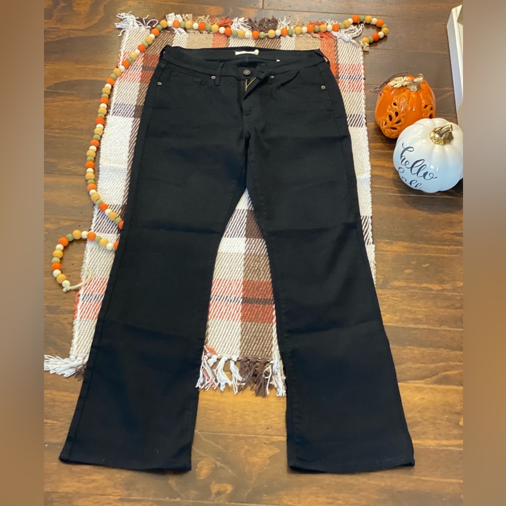 LEVIS~ Classic Bootcut Jeans🖤